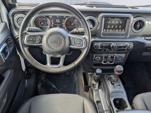 Used 2021 Jeep Wrangler Unlimited Sahara image 15