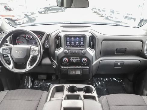 Used 2022 Chevrolet Silverado 1500 RST w/ Safety Package AWD/4WD image 12