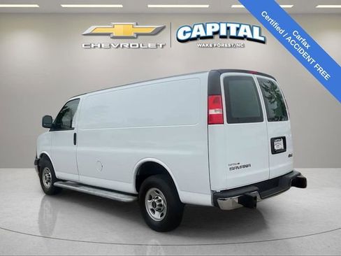 Used 2024 GMC Savana 2500 w/ Driver Convenience Package RWD image 3
