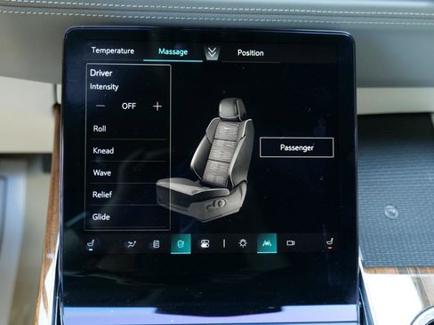 Used 2025 Cadillac Escalade Sport Platinum w/ LPO, Floor Liner Package image 30