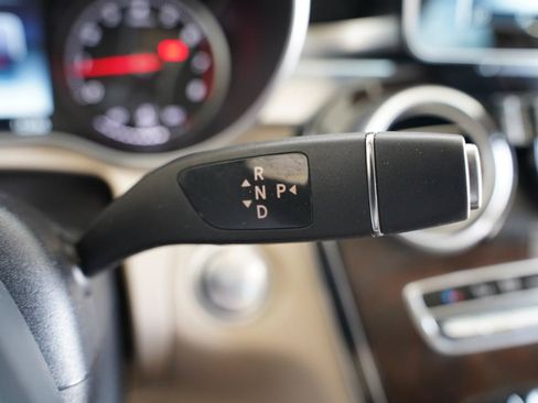 Used 2017 Mercedes-Benz GLC 300 image 15