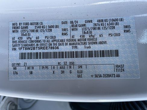 Used 2024 Ford F250 Lariat w/ FX4 Off-Road Package image 10