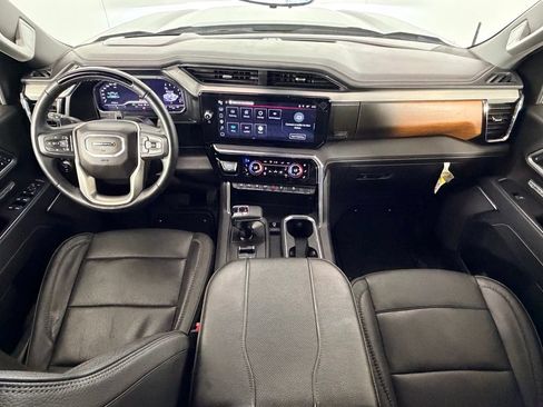 Used 2025 GMC Sierra 1500 Denali AWD/4WD image 13