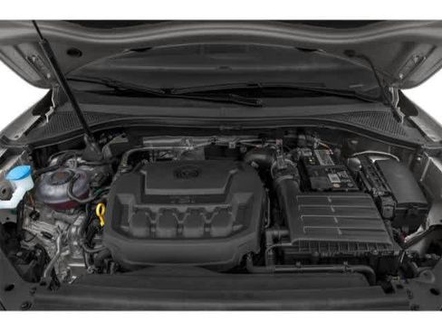 Used 2021 Volkswagen Tiguan S image 12