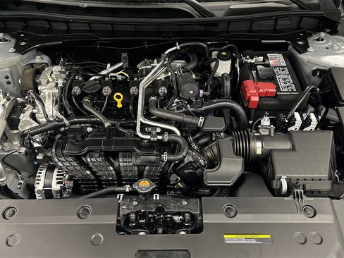 Used 2024 Nissan Altima 2.5 S image 11