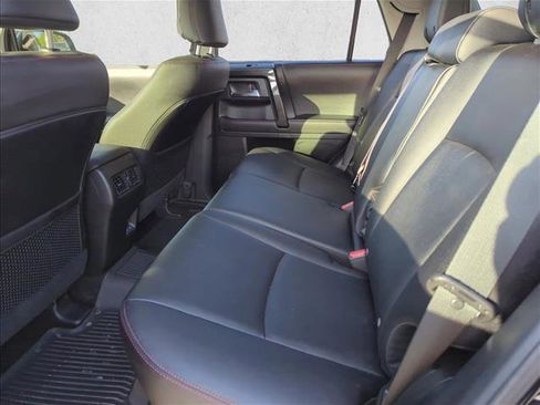Used 2023 Toyota 4Runner TRD Off-Road Premium w/ Moonroof Package AWD/4WD image 23
