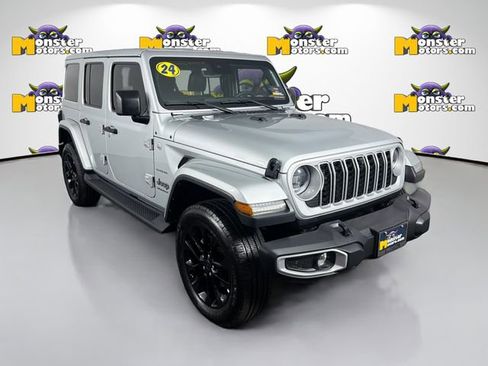 Used 2024 Jeep Wrangler Sahara w/ Technology Group image 3