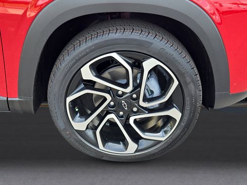New 2026 Chevrolet Trax RS w/ Driver Confidence Package FWD image 10