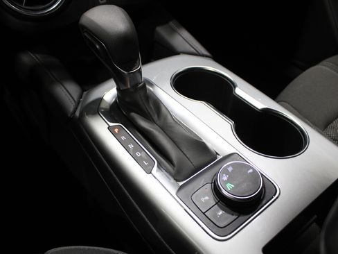 Used 2021 Chevrolet Blazer LT image 23