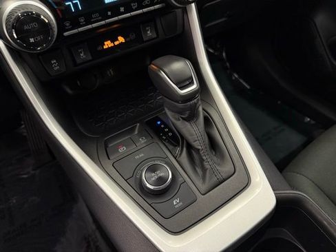 Certified 2025 Toyota RAV4 SE w/ Convenience Package image 15