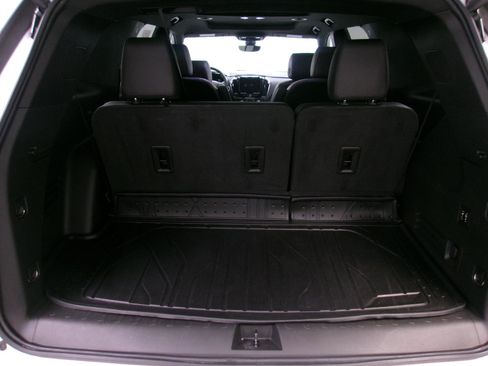 Certified 2024 Chevrolet Traverse High Country AWD/4WD image 12