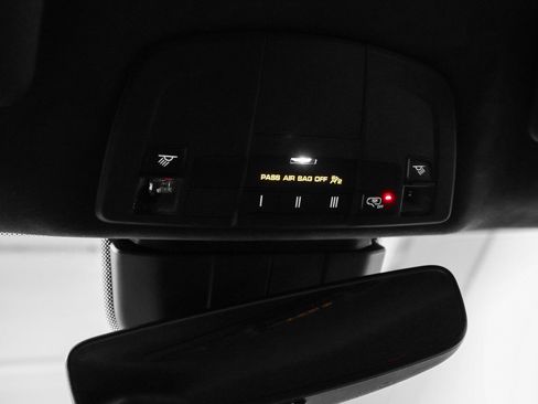 Certified 2018 Porsche 911 GT2 RS w/ Weissach Package image 74