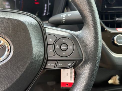 Used 2026 Toyota Corolla LE FWD image 15