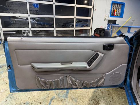 Used 1992 Ford Mustang LX RWD image 31