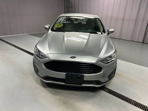 Used 2020 Ford Fusion S image 2