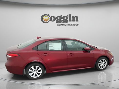 Certified 2026 Toyota Corolla LE FWD image 10