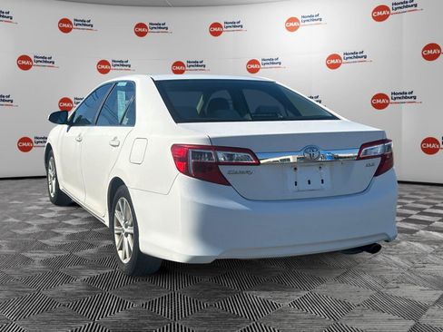 Used 2012 Toyota Camry XLE FWD image 3