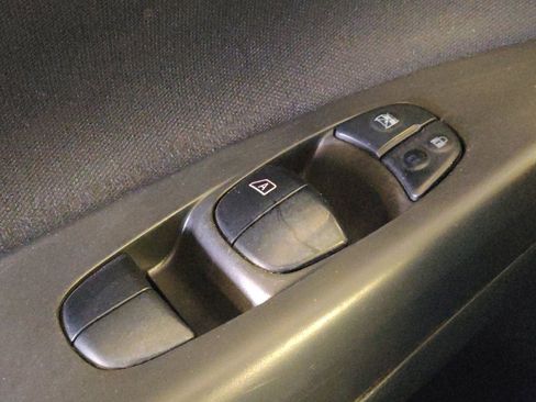 Used 2019 Nissan Sentra S FWD image 27