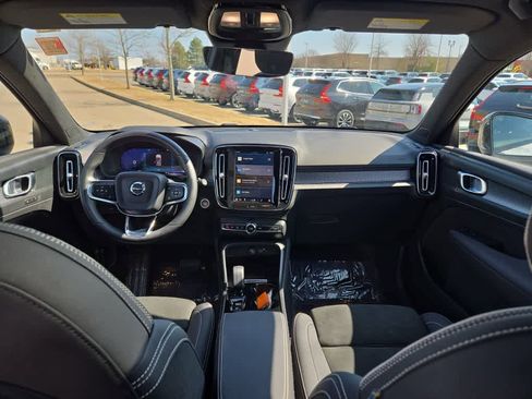 Used 2023 Volvo XC40 B5 Plus w/ Driver Assist Package image 10