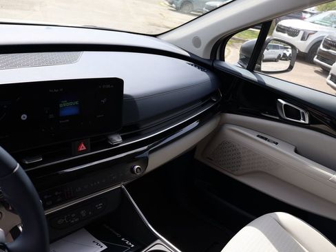 New 2026 Kia Carnival SX Prestige FWD image 27