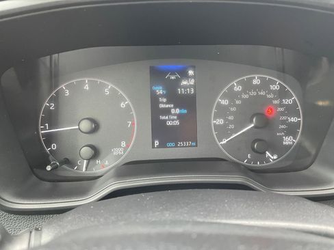 Used 2025 Toyota Corolla LE image 39