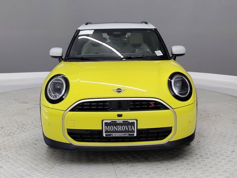 Used 2026 MINI Cooper S FWD image 2