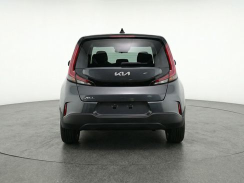 Used 2025 Kia Soul LX w/ LX Technology Package image 7