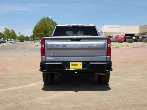 Used 2023 Chevrolet Silverado 1500 Custom Trail Boss AWD/4WD image 13
