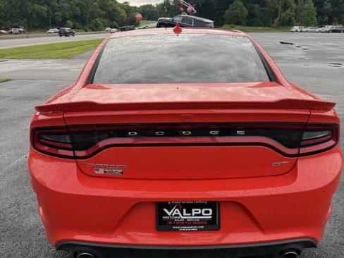 Used 2019 Dodge Charger GT RWD image 4