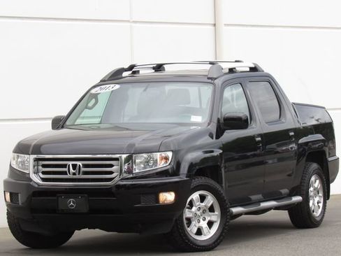 Used 2013 Honda Ridgeline RTS image 1