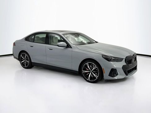 New 2026 BMW 530i w/ M Sport Package image 3