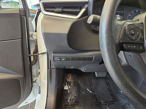 Used 2024 Toyota Corolla LE FWD image 15