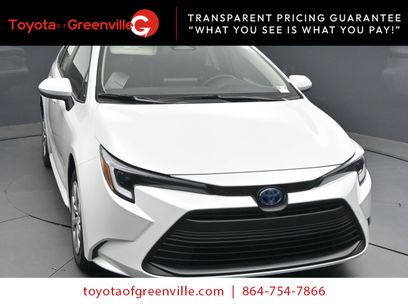 New 2025 Toyota Corolla LE