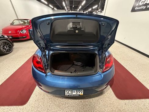 Used 2019 Volkswagen Beetle 2.0T S FWD image 46