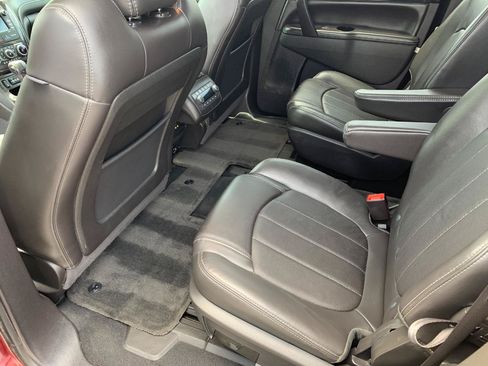 Used 2017 Buick Enclave Premium w/ Experience Buick Package AWD/4WD image 25