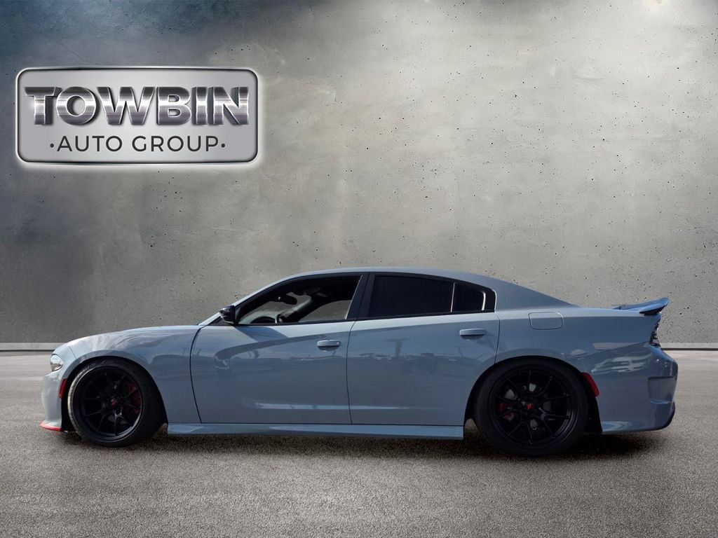 Used 2020 Dodge Charger GT w/ Blacktop Package RWD image 7