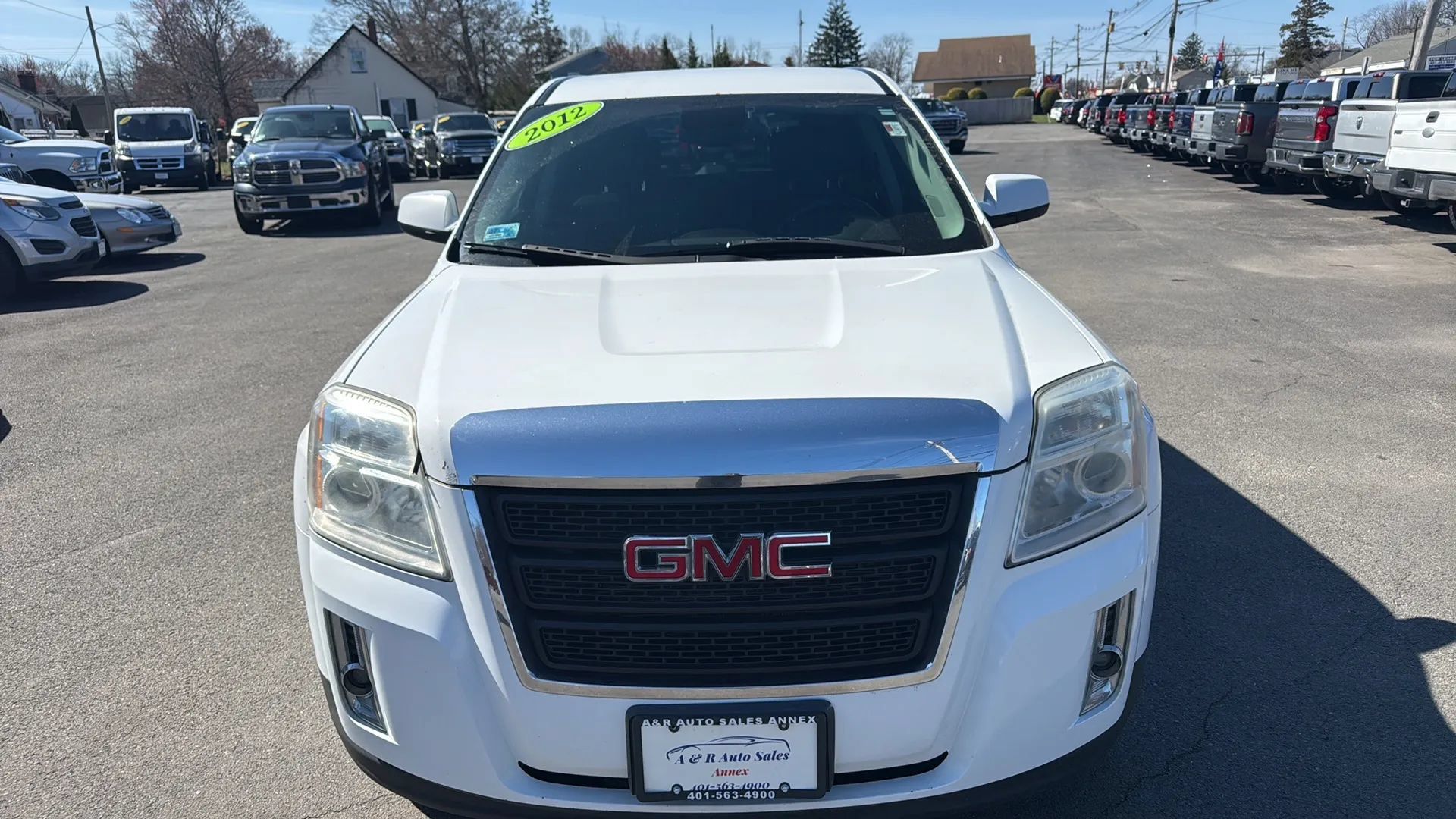 Used 2012 GMC Terrain SLE FWD image 2