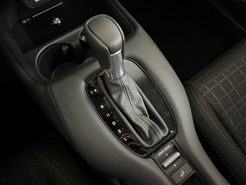New 2026 Honda HR-V LX image 15