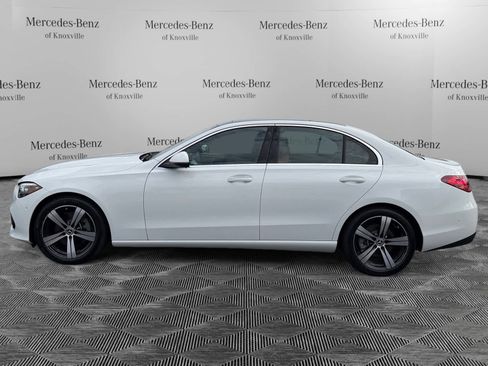 Used 2025 Mercedes-Benz C 300 4MATIC Sedan image 2