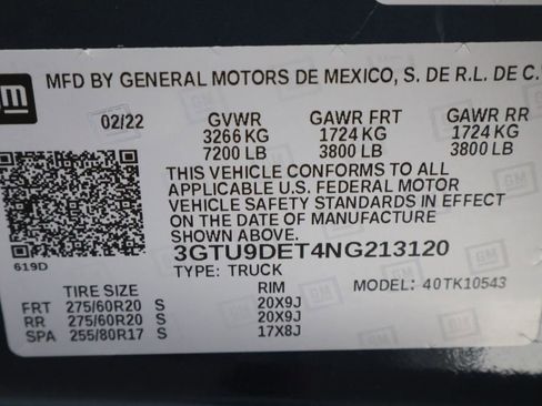 Used 2022 GMC Sierra 1500 SLT w/ SLT Premium Plus Package image 33