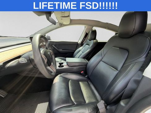 Used 2020 Tesla Model Y Long Range AWD/4WD image 18
