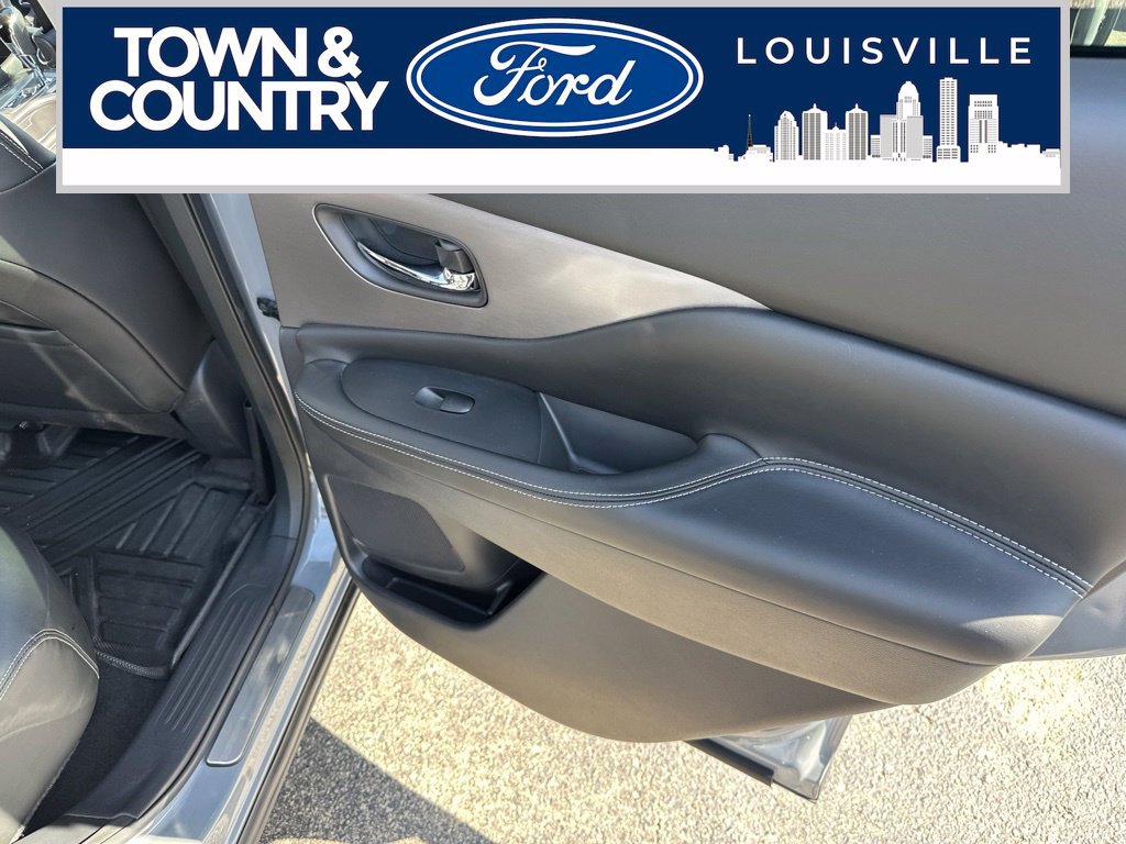 Used 2024 Nissan Murano SV w/ SV Midnight Edition Package AWD/4WD image 22
