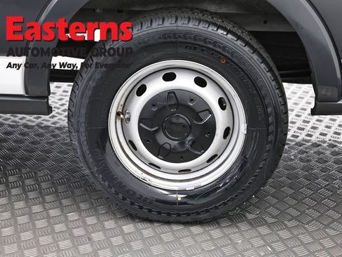 Used 2018 Ford Transit 350 148 Low Roof RWD image 30