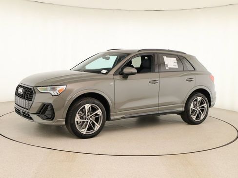 New 2025 Audi Q3 2.0T Premium image 13