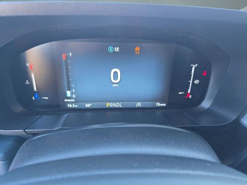 New 2025 Ford Maverick XLT w/ Equipment Group 302A image 18