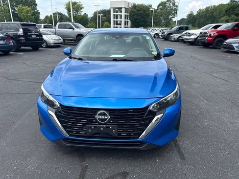 Used 2024 Nissan Sentra SV FWD image 10