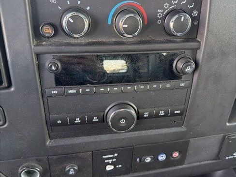 Used 2021 Chevrolet Express 2500 Work Van w/ Driver Convenience Package image 2