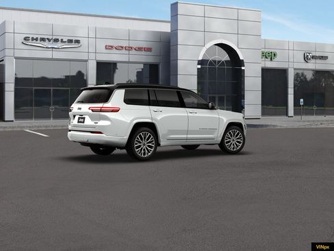 New 2026 Jeep Grand Cherokee L Summit AWD/4WD image 8