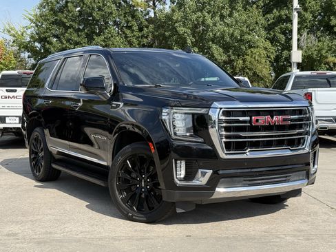 Used 2023 GMC Yukon SLT RWD image 2