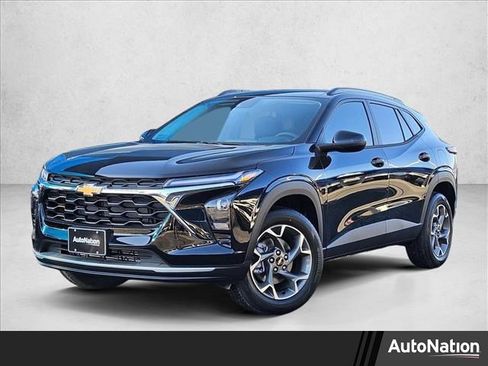 New 2026 Chevrolet Trax LT w/ LT Convenience Package image 1